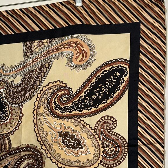 Vintage Bill Blass Brown, Tan, Rust & Cream Paisley Very Large Silk Scarf - Picture 3 of 9